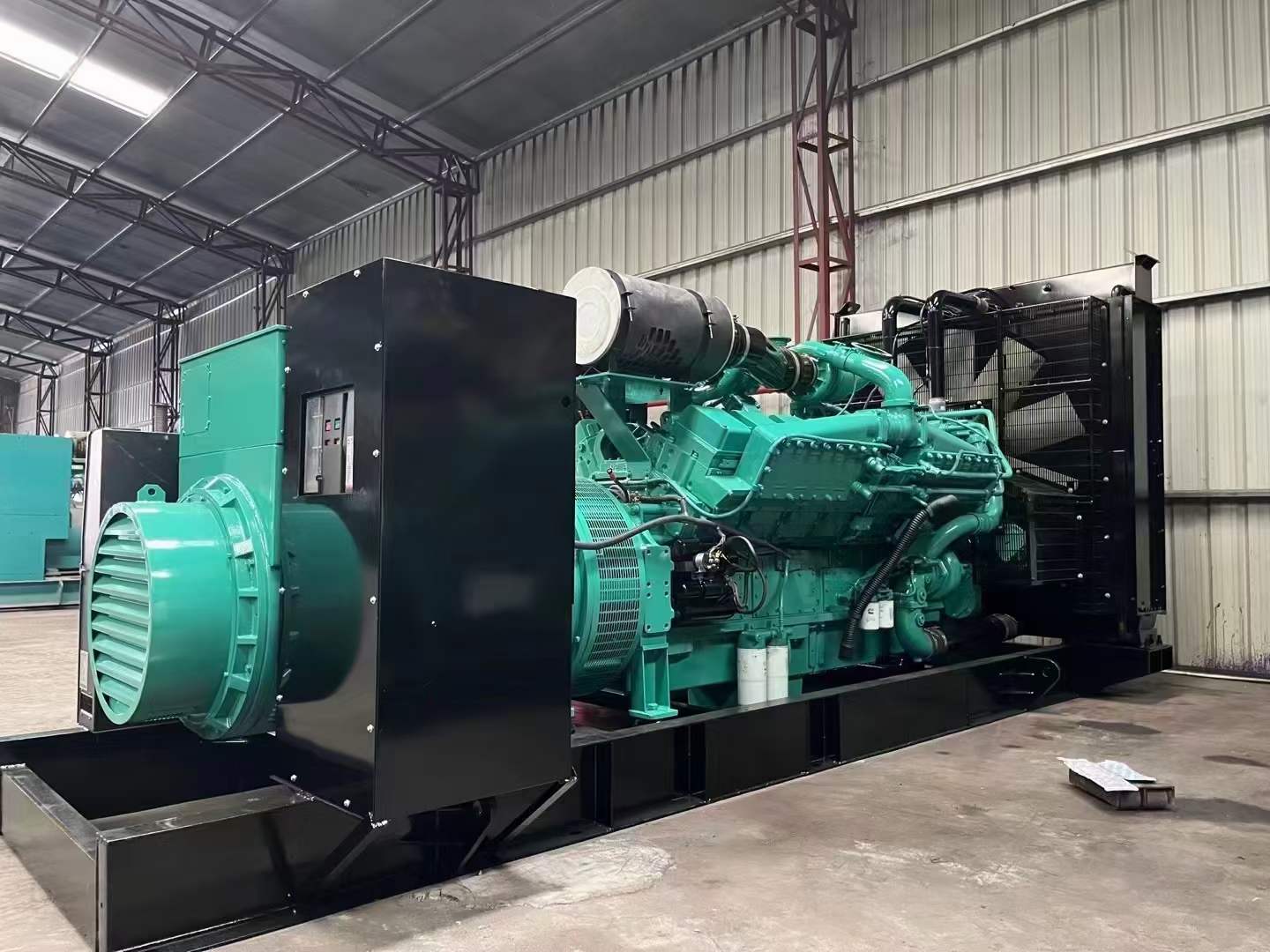 桥东如何评估无功补偿装置的性能和效果？