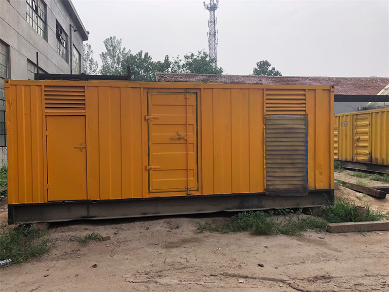 桥东发电机出租进行负载测试时，电瓶电量不足的具体判断标准是什么？