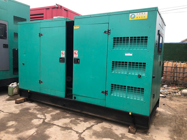 桥东怎样合理控制磷酸铁锂蓄电池的充放电倍率以延长其使用寿命？